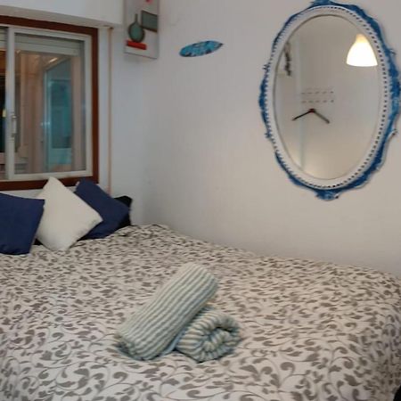 Blue Double Private Room At Front Beach - Habitacion Doble En La Playa Valencia Exteriör bild